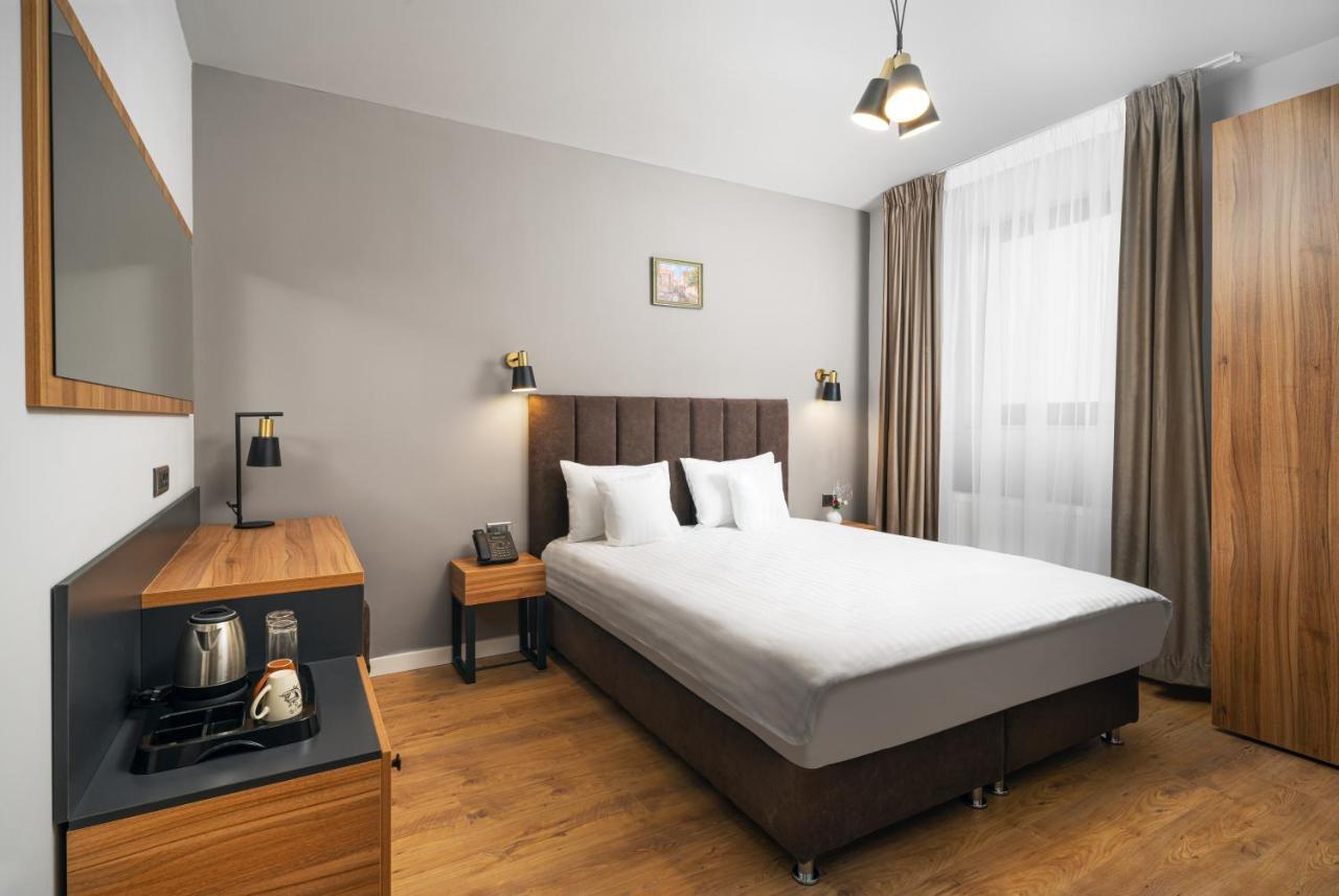 Labirint Boutique Hotel Bukarest Exteriör bild