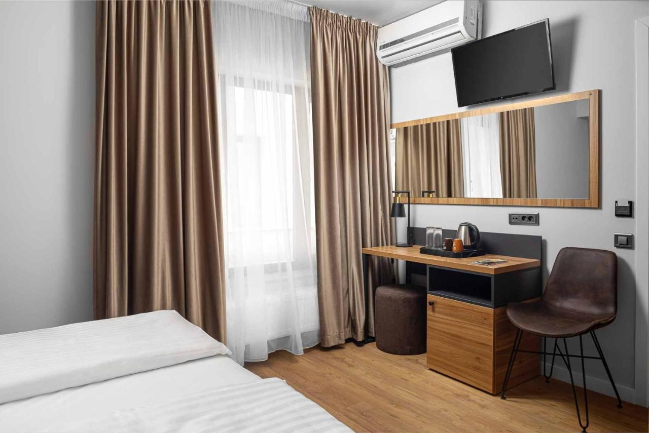 Labirint Boutique Hotel Bukarest Exteriör bild